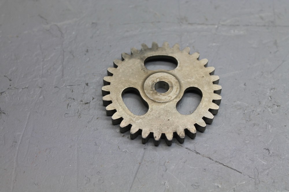 1984 SUZUKI SP100 ENGINE OIL PUMP DRIVE DRIVEN GEAR