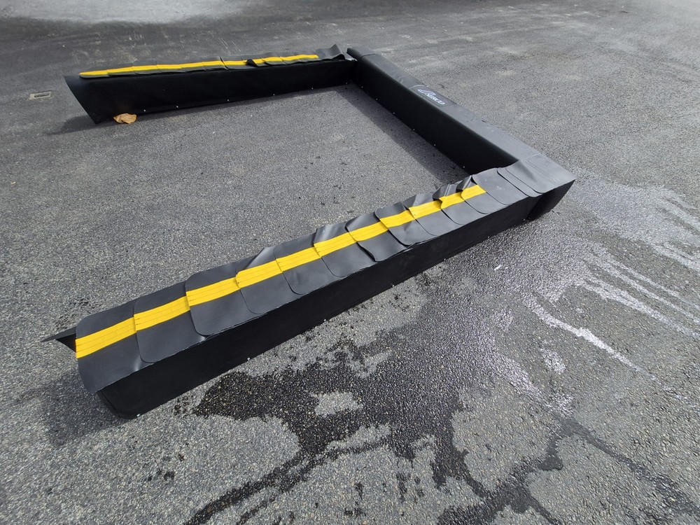 Serco 8'×9' 10" projection Dock Bumper Black
