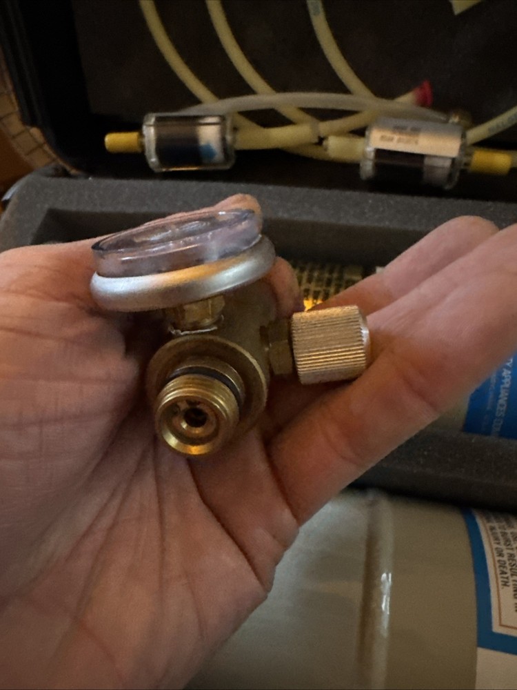 MSA Calibration Kit Refigerant Nitrogen Non- Flammable CA ship See pics