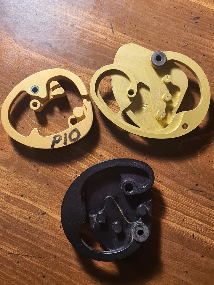 Assorted Vintage Archery Compound Bow Cams