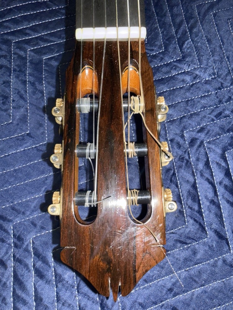 Kenneth Hill Classical Guitar 2009 Luthier Signed