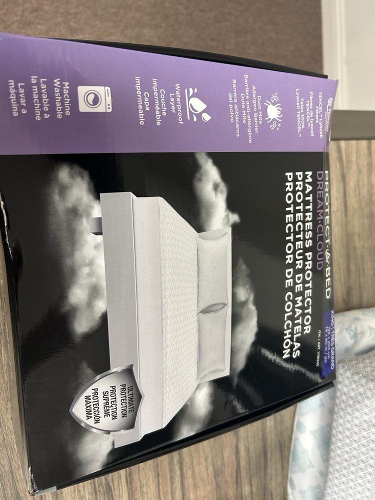 Protect-A-Bed Dream Cloud King Mattress Protector Lyocell Waterproof