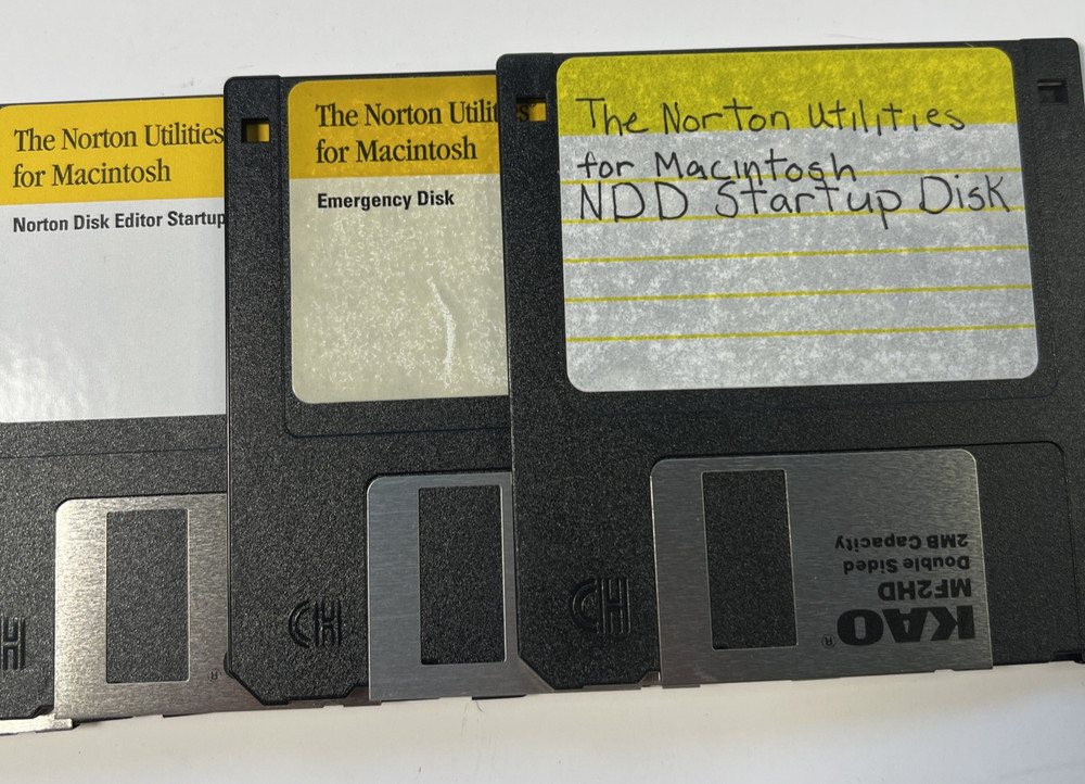 SYMANTEC THE NORTON UTILITIES Floppy Disks Software Version 3.1 Mac