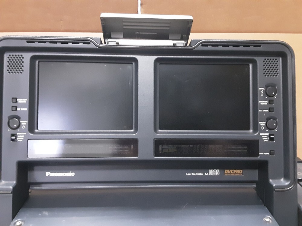 Panasonic AJ-LT85
