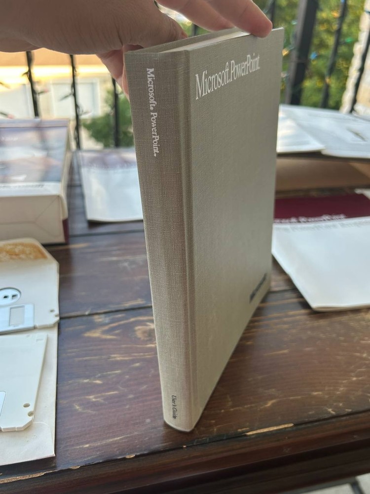 Apple Macintosh Microsoft PowerPoint 1987-1989 year. Vintage software