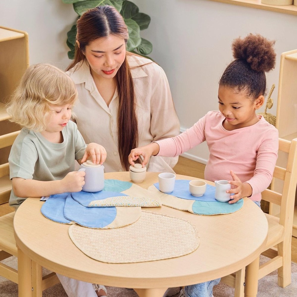 Kaplan Early Learning Teapot and Cups Set