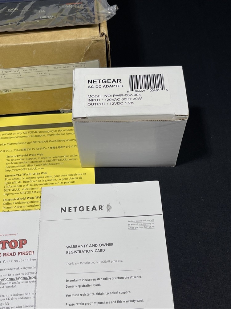 NETGEAR internet Access Firewall Router Model FR314