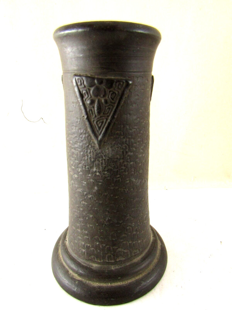 NIPPON Vase Pottery Vase 5 1/2"