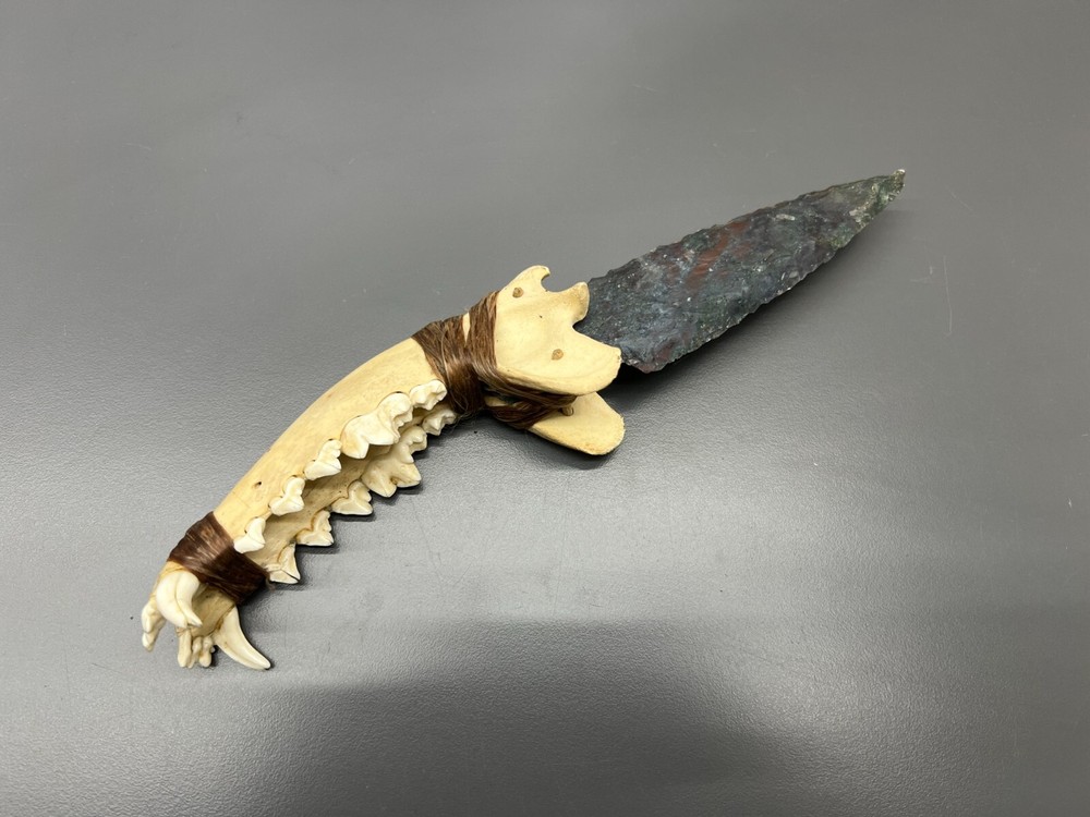 VINTAGE PRIMITIVE KNIFE - HUNTING - UNKNOWN ORIGIN