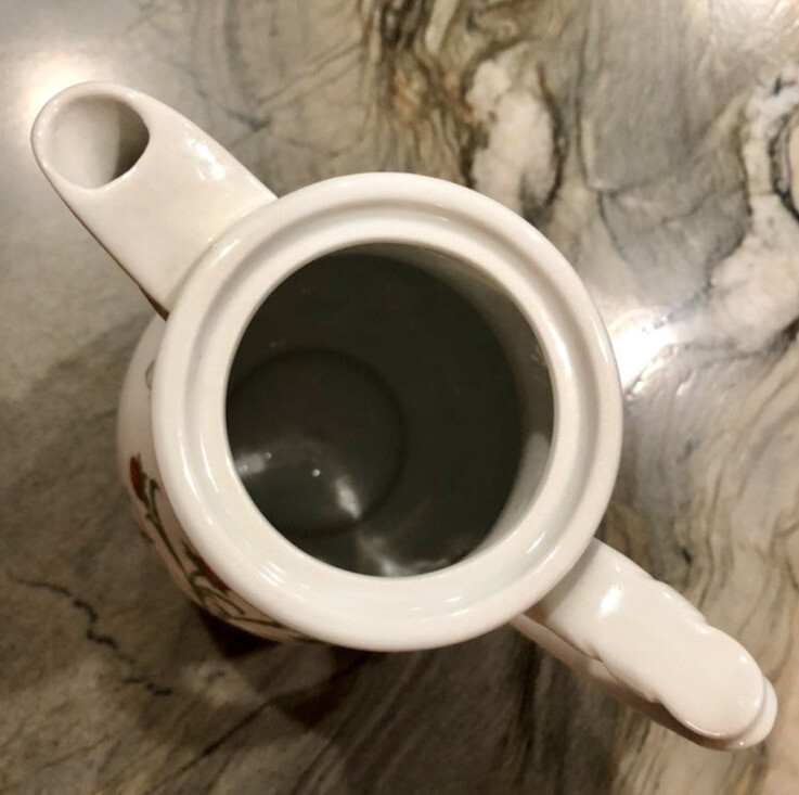 Schumann Wild Strawberry Coffee Pot
