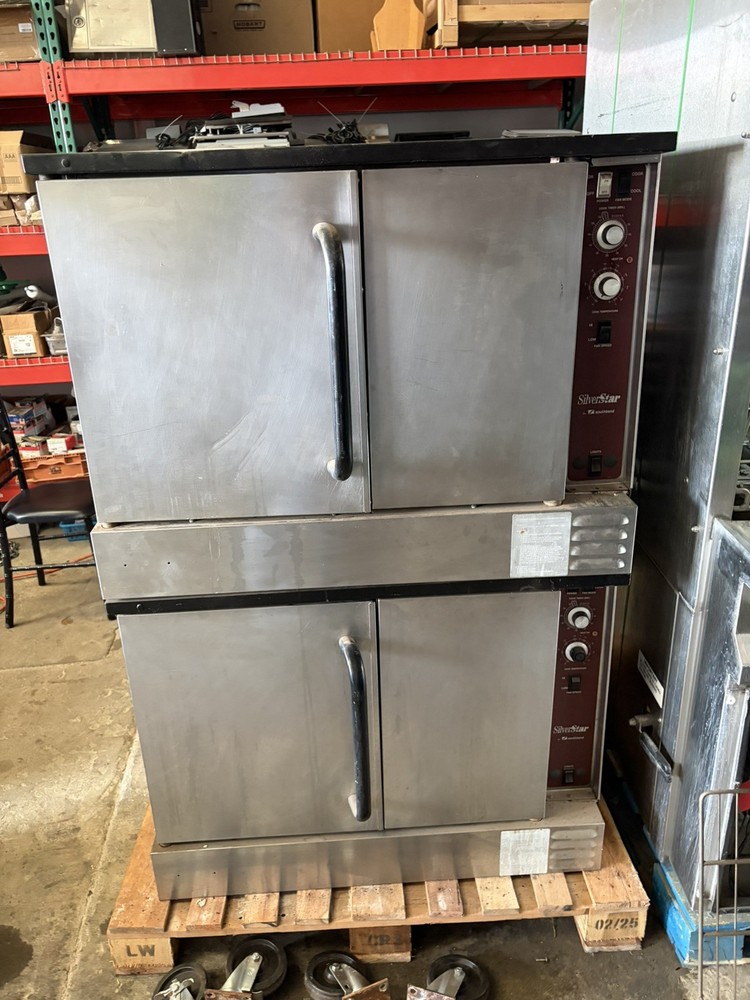 Southbend SLGS-22SC Double Deck Convection Oven Solid Doors Natural Gas