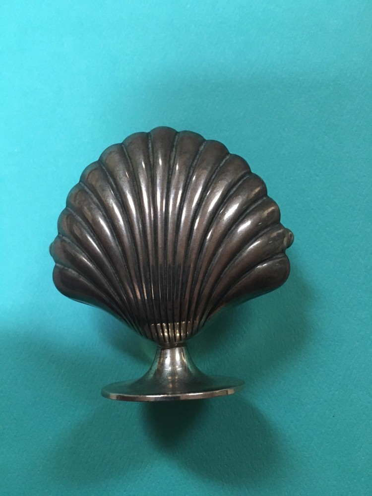 Tiffany & Co. sterling silver shell cigarette holder urn 23659 vintage Makers
