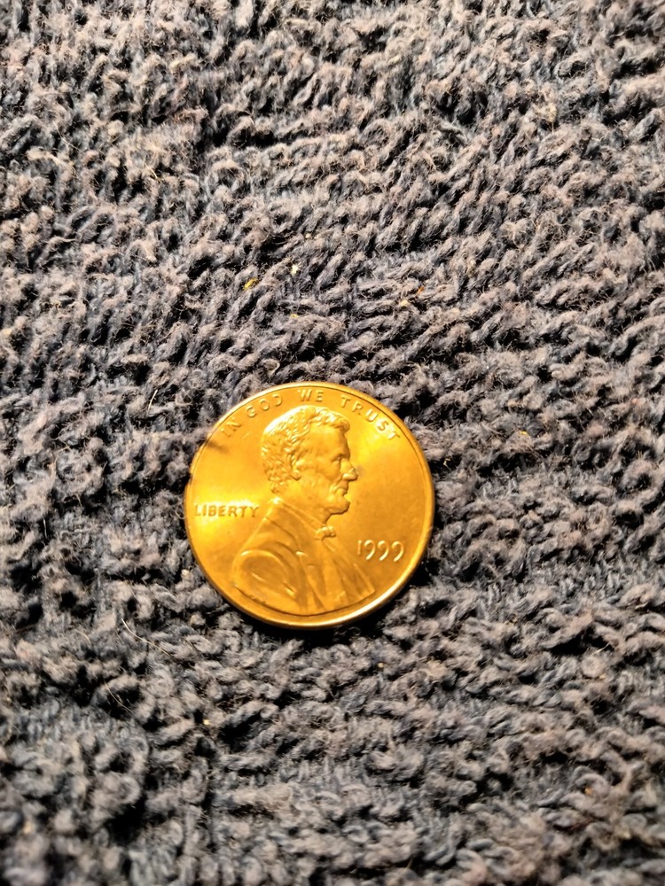 1999 Lincoln Memorial Cent. Reverse Die Crack Error.