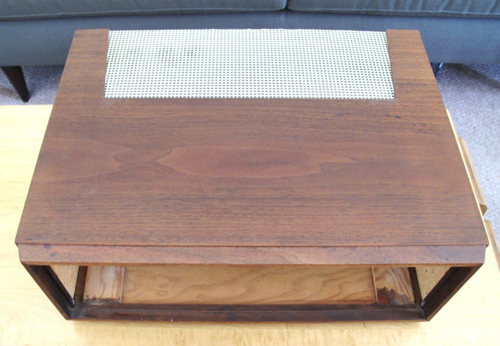 FISHER 500 oiled-walnut WOOD CASE CABINET - ORIGINAL