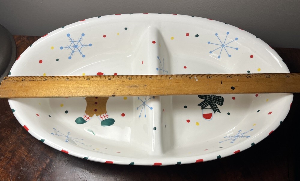 Temptations Holiday Divided Casserole Dish w/ lid Gingerbread Man Candy Canes