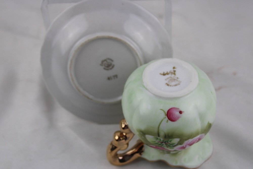 Lefton Roses Creamer Underplate 4577