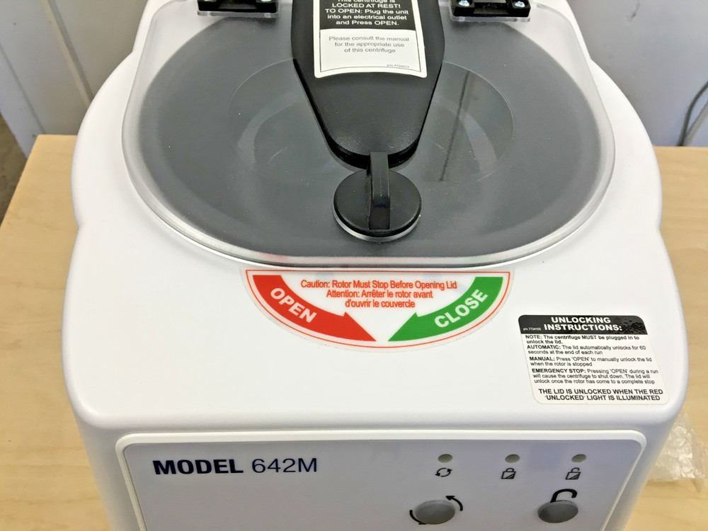 Drucker Diagnostics 642M 12V DC Mobile Laboratory Centrifuge - NEW