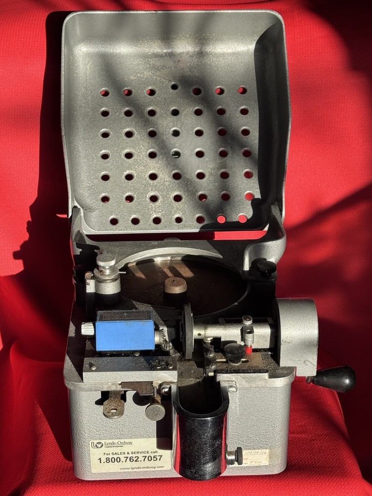 DOWNEY JOHNSON COIN COUNTING MACHINE MODEL 381 GOOD USED WORKING CONDITION CRANK
