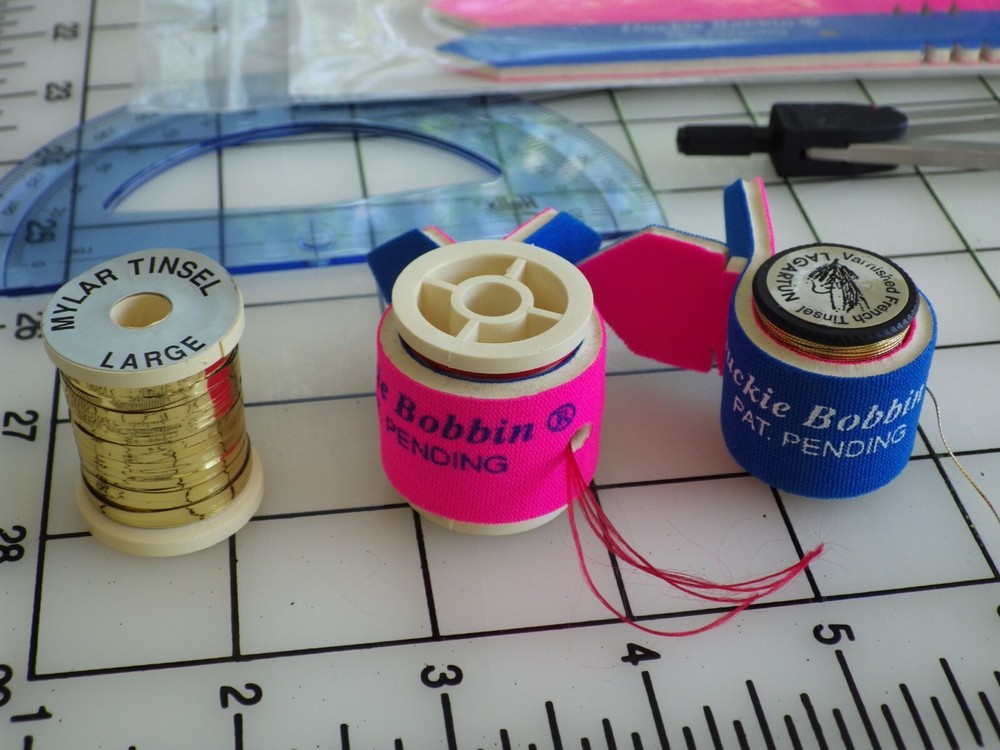 Ducky Bobbin - Neoprene Thread Spool Wrapping Tool for Fly Tying