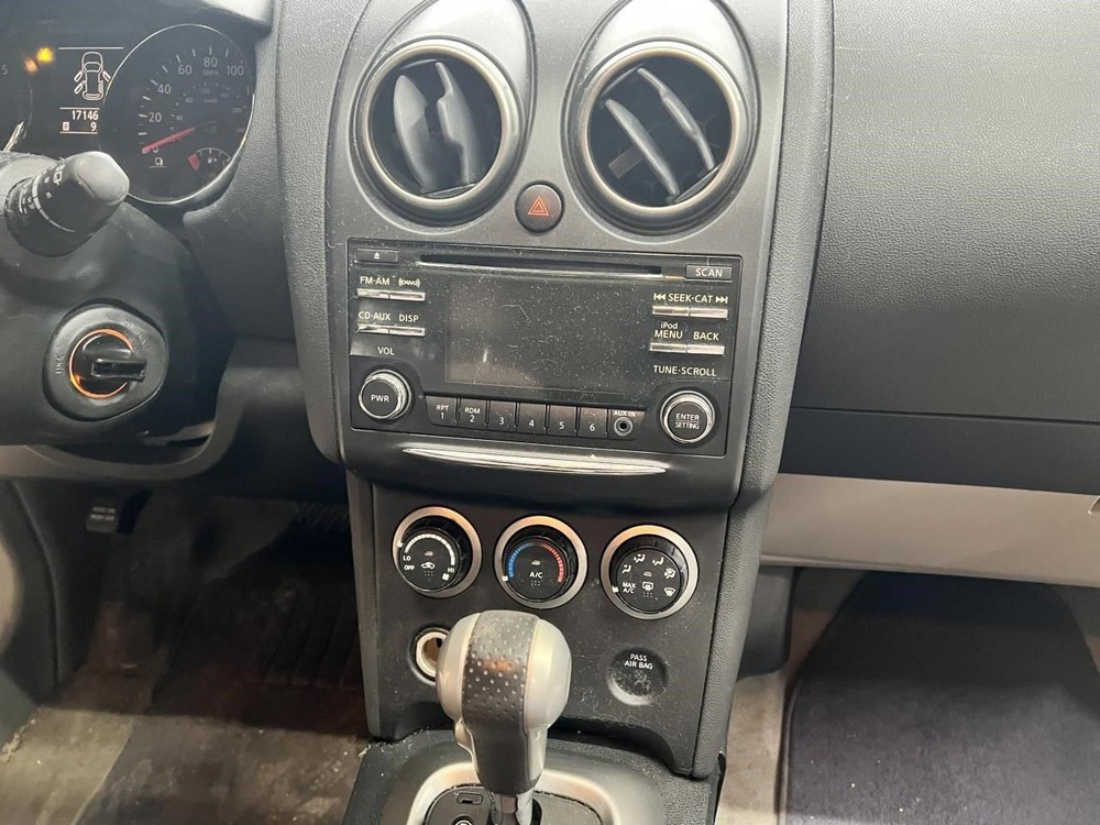 ROGUE 2012 Fuse Box Cabin 104757911