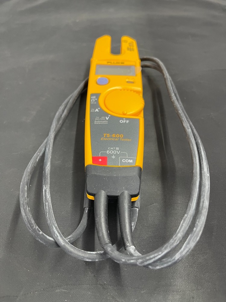 Fluke T5-600 Electrical Voltmeter, Continuity and Current Tester - Open Box