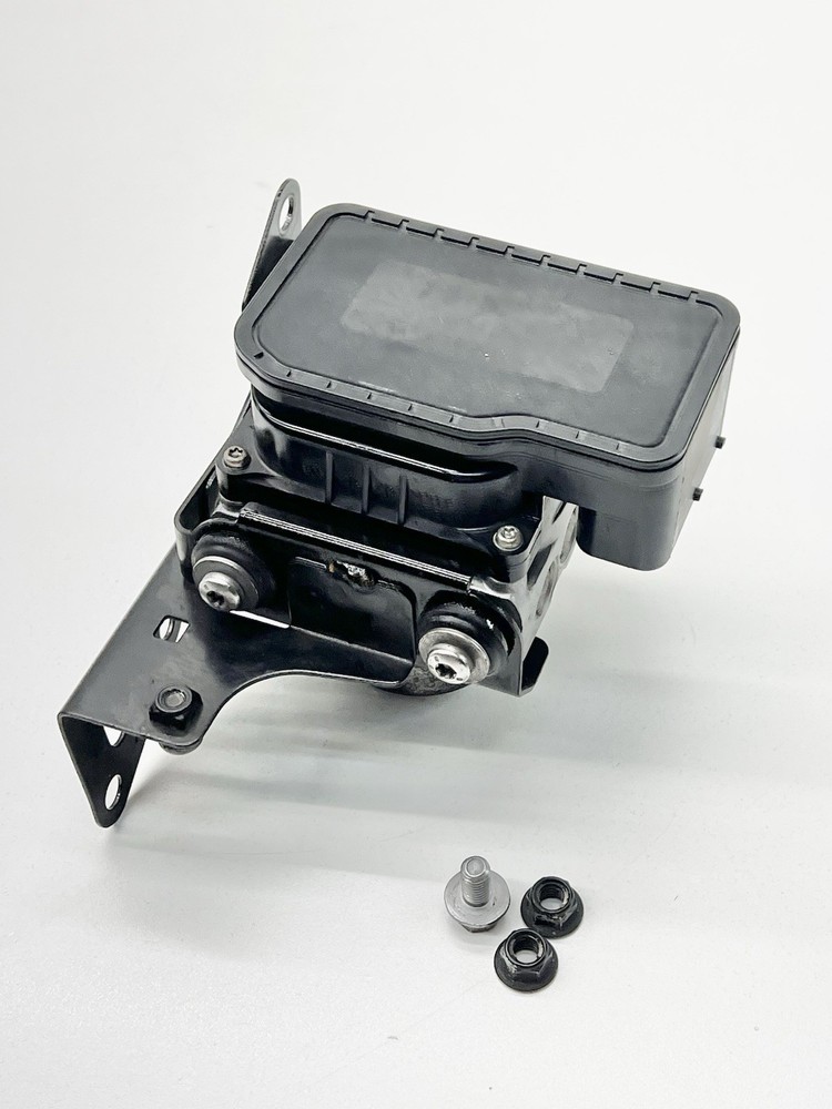 2005-2018 TRIUMPH SPRINT ST GT OEM ABS Brake Pump Modulator Module