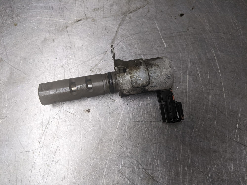 Variable Valve Timing Solenoid For 08-09 Subaru Tribeca 3.6