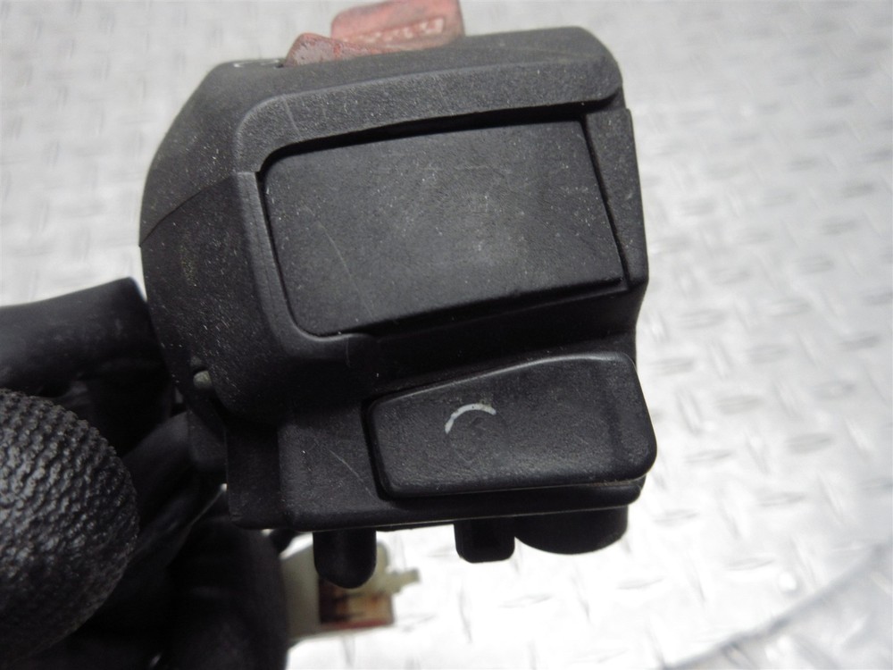 2003 02-09 Honda VFR800 Interceptor Right Switch Handlebar Control On Off Start