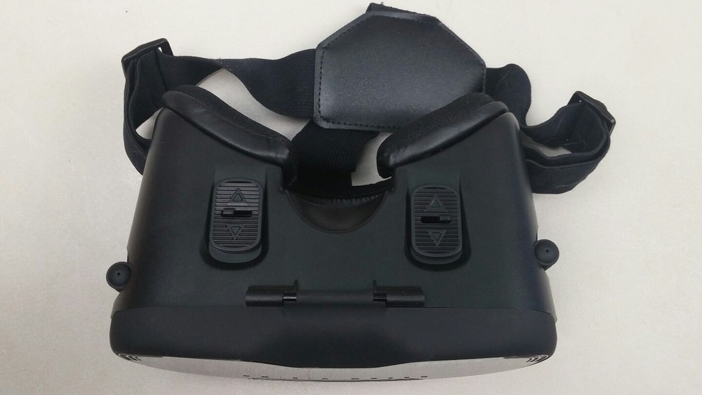 Dream Vision Virtual Reality Smartphone Headset BLACK New Open box ios android