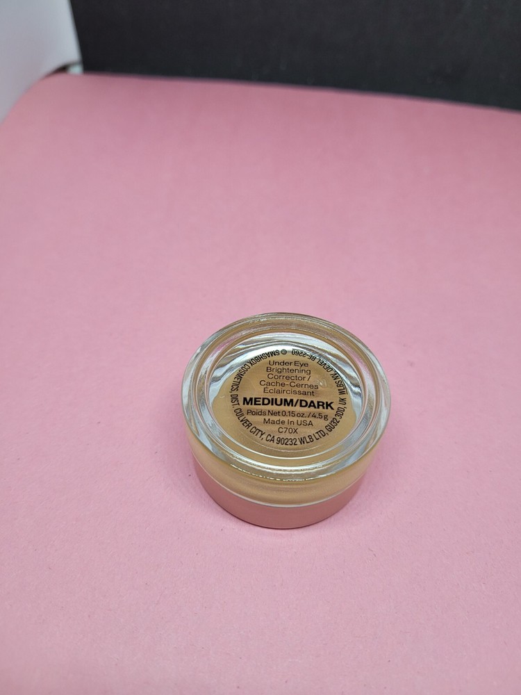 BECCA & Smashbox Under Eye Brightening Corrector Medium/DARK Tone