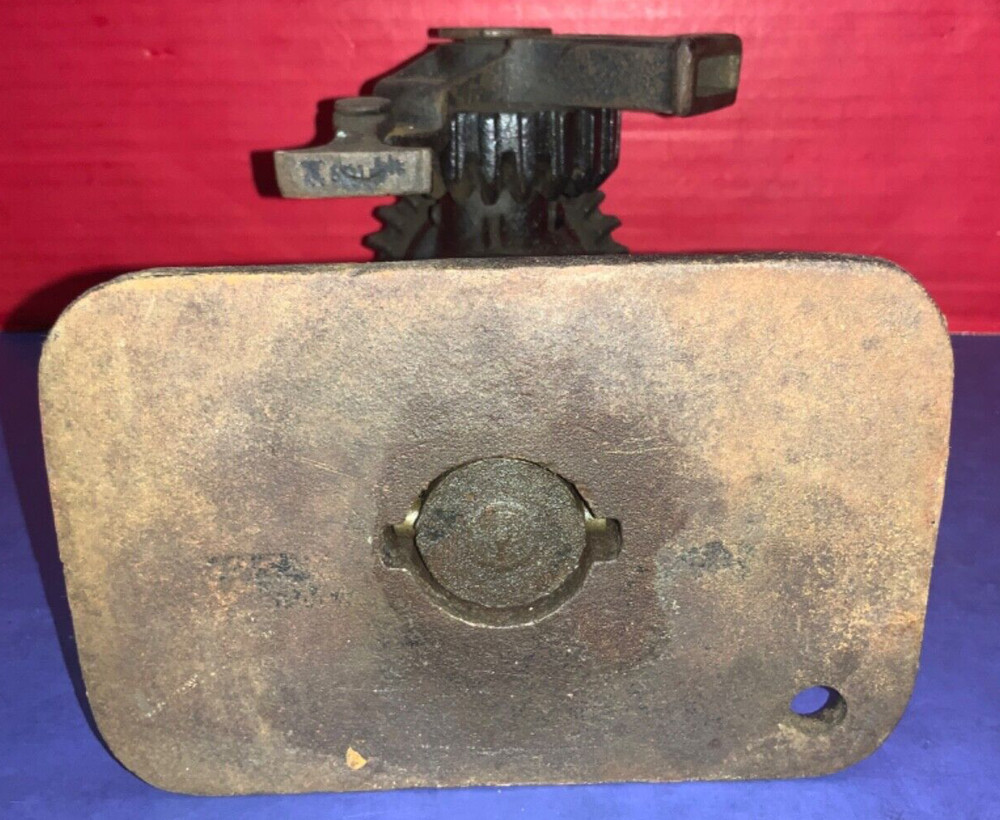 Vintage Ford Model “T” Jack No. B553 - AS IS