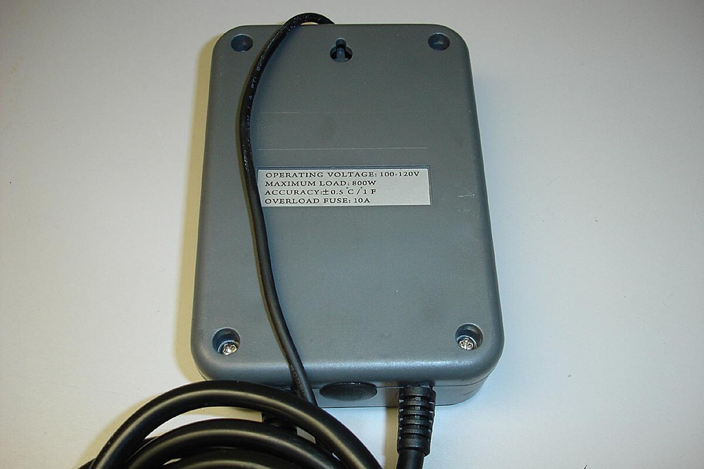Finnex HC-810M Digital Temperature Controller + Finnex Titanium Heater - Nice