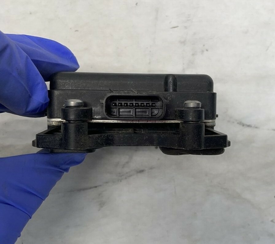 2015-2018 Ford Edge Blind Spot Sensor Module OEM FT4T-14D453-AD