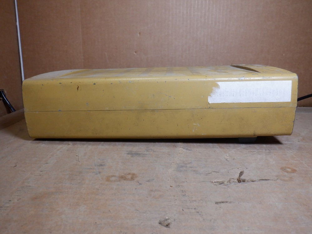 SYSTRON DONNER MODEL 6244A FREQUENCY COUNTER