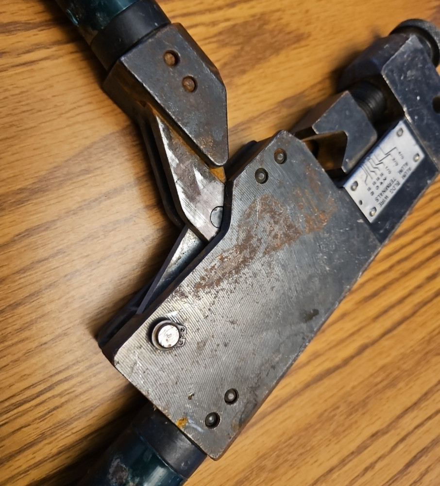 Penn-Union TDM-250 Dieless Mechanical Compression Tool Loc6D1