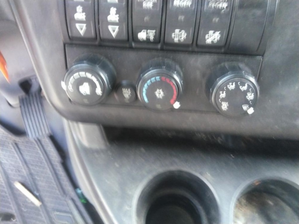 Replaces 2019 INTERNATIONAL LT TEMPERATURE CONTROL ,  WA