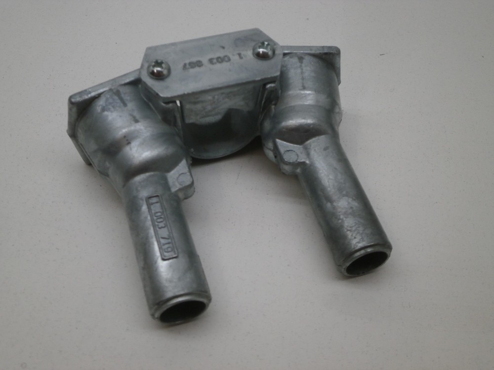 Wiremold COM75 Walker Systems 3/4" Communication Adapter