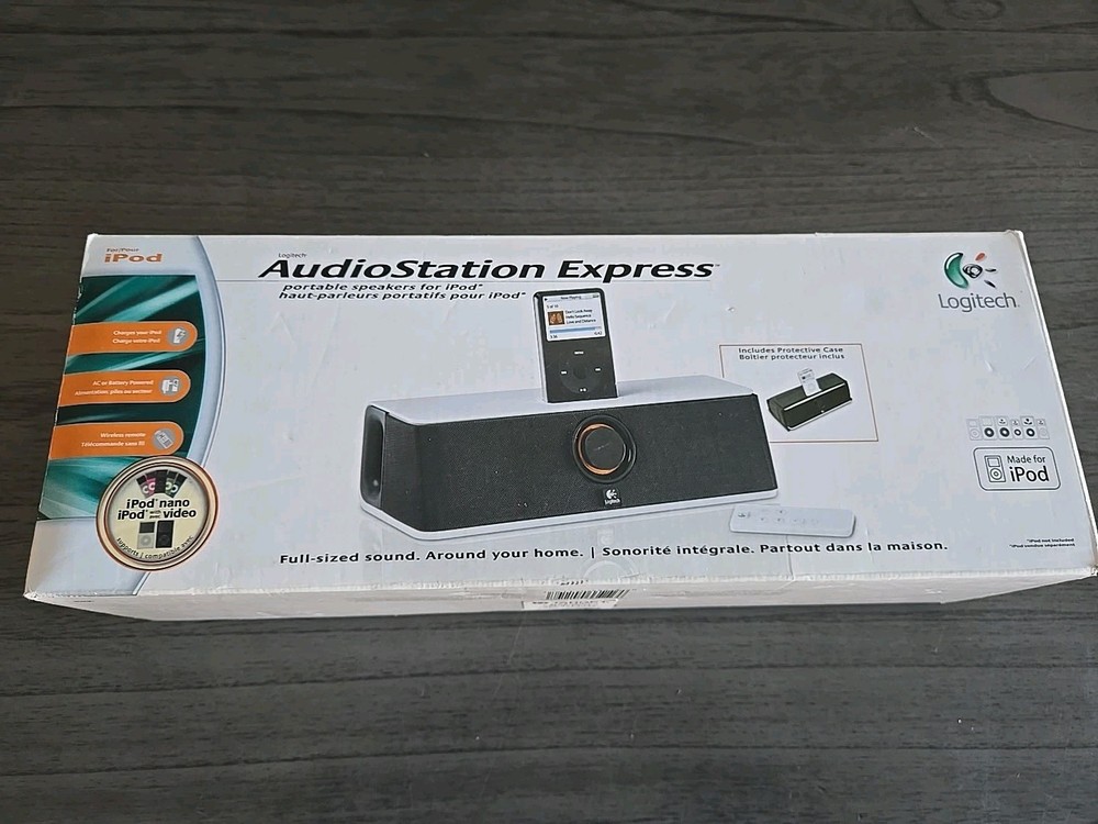 Logitech Audiostation Express Multimedia Speaker for older iPod Untested