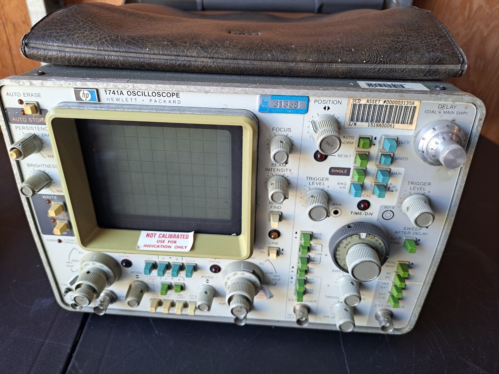HP 1741A 100MHz Oscilloscope