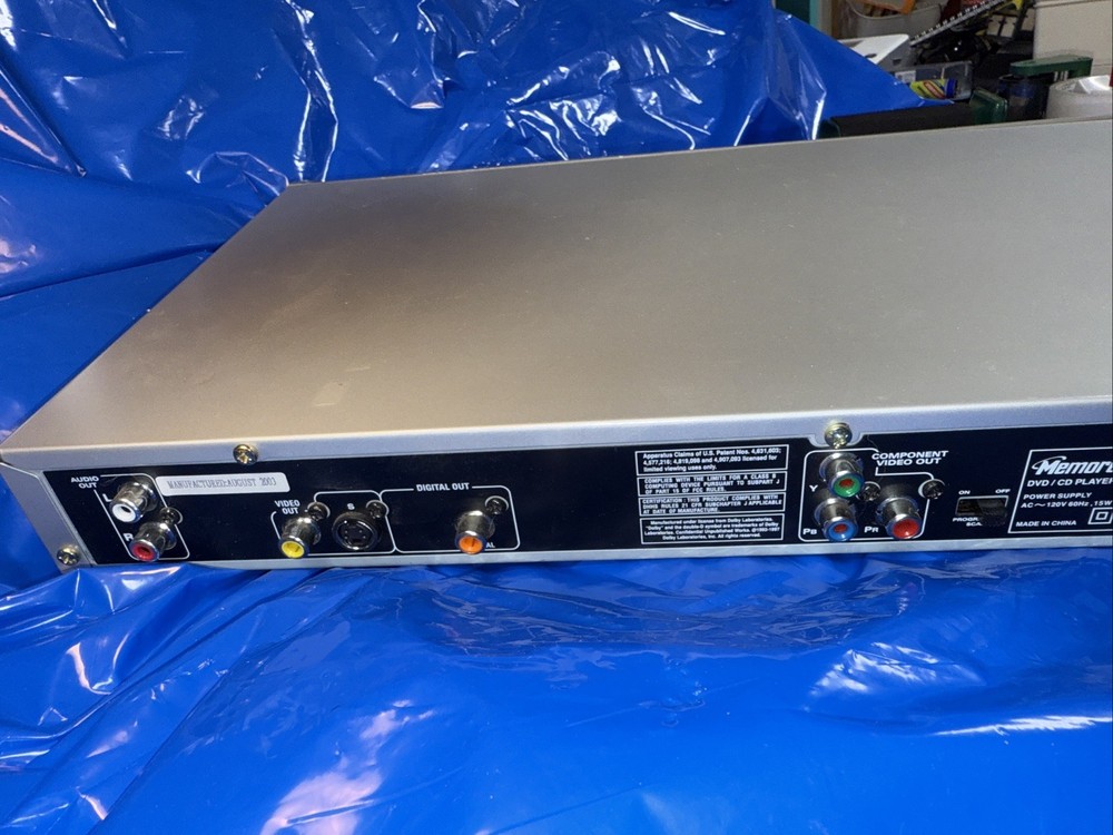 Memorex MVD2037 Progressive Scan DVD Player No remote Powers Up