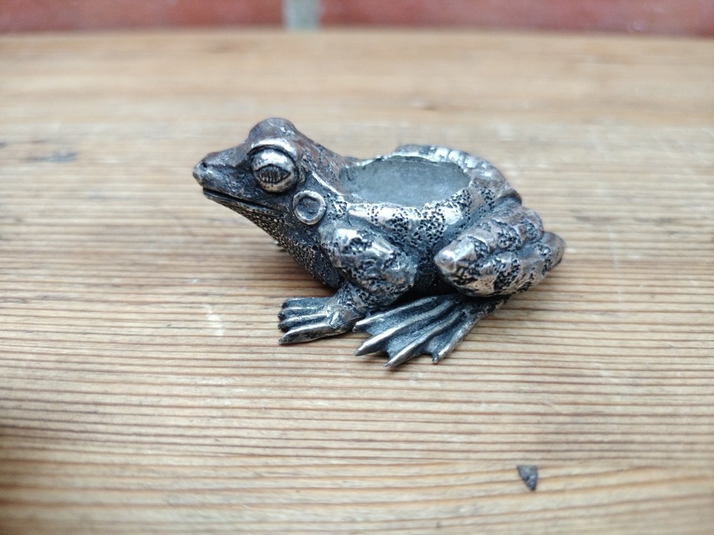 Vintage Silver Plated Cast Frog Toad Candlestick