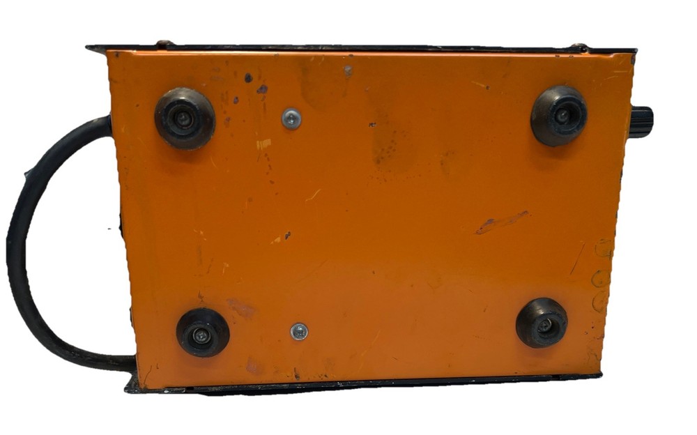 MOUNTZ  STC-55 Power Supply Controller