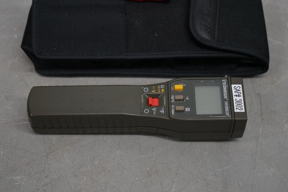 ^ Omega HHM63F Digital Multimeter Temperature Meter W/ Probe #X4710