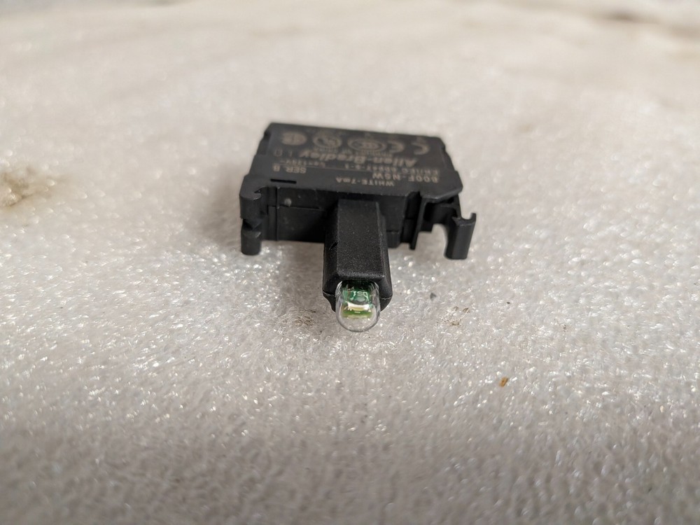 Allen bradley LED module white 800F-N5W