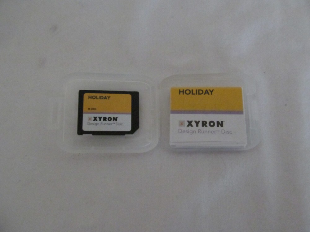 Xyron Design Runner Design "Holiday" Disc 2006