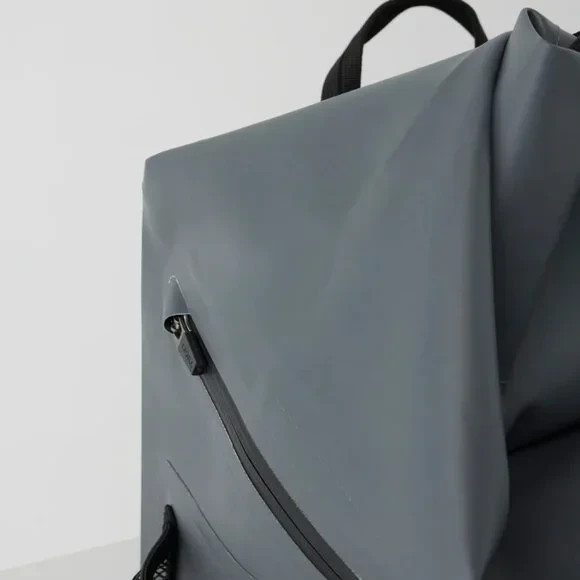 Vuori Dry Bag, charcoal