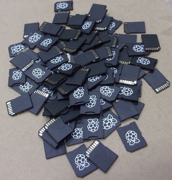 Lot of 100*Generic MicroSD to SD Adapter