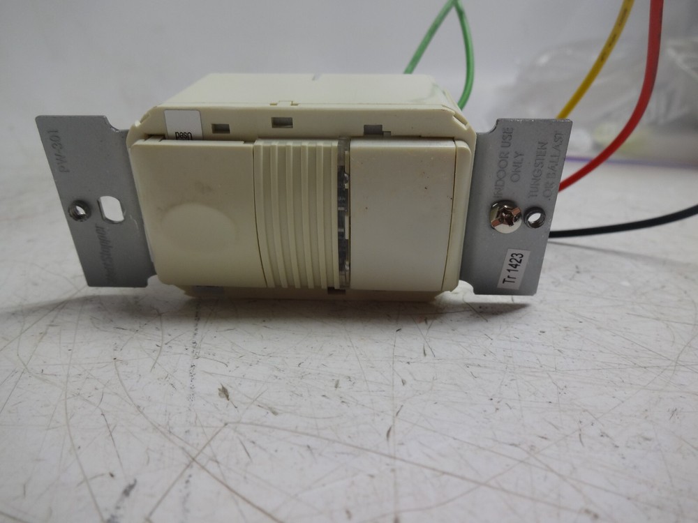 WattStopper PW-301-G Passive Infrared (PIR) Wall Switch Sensor