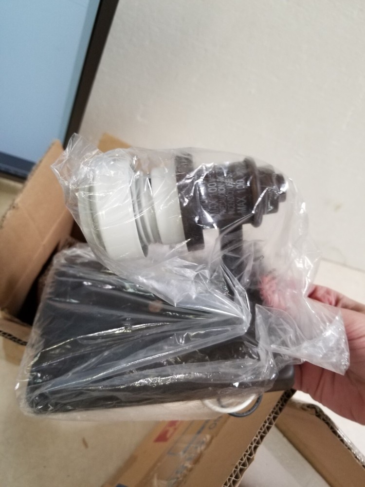 Forte Lighting Bath Bracket, Antique Bronze, 5389-01-32