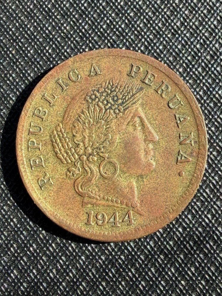 1944 PERU 20 CENTAVOS Coin